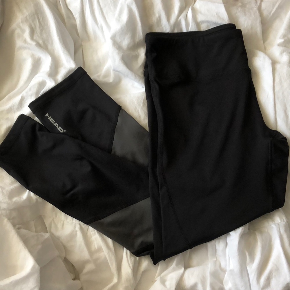 🛍 Color block cropped yoga pants